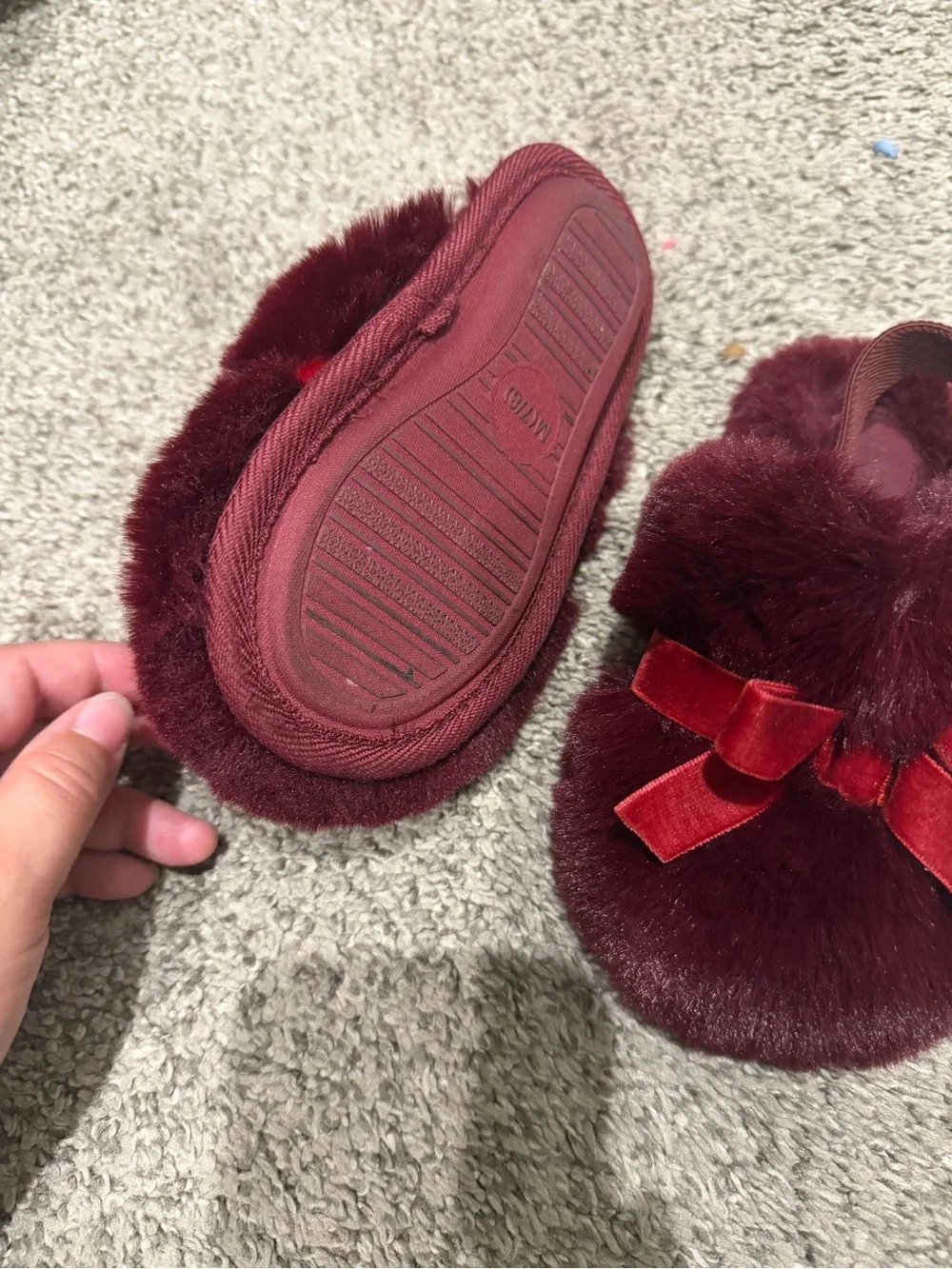 Cat & Jack Burgundy Faux Fur Pom Pom Slippers with Velvet Bow